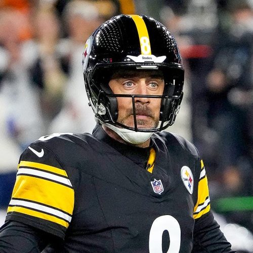 Aaron Rodgers asks Steelers tackle to ease up on physical celebrations: ‘I’m 41’