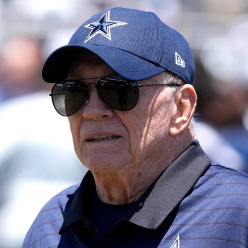 Jerry Jones claims Micah Parsons’ agent obstructed Cowboys negotiations