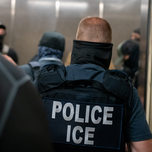 DC police chief orders limited cooperation with immigration agents