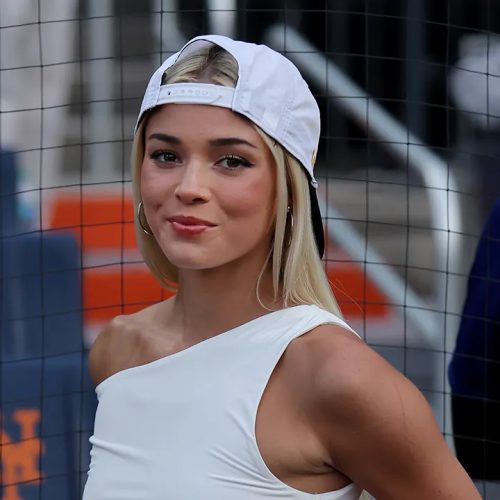 Livvy Dunne looks up to Taylor Swift in dating world