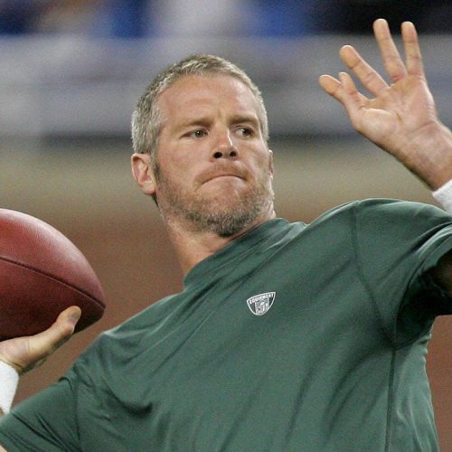 Brett Favre talks Parkinson’s disease symptoms