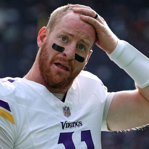 Vikings’ Carson Wentz faces criticism for decison-making