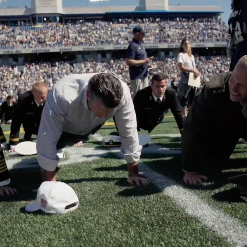 Hegseth leads 3,068 people in record-breaking pushup feat