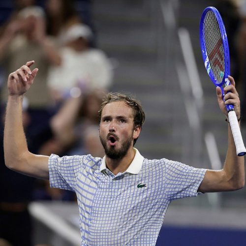 Daniil Medvedev rips chair umpire in US Open meltdown