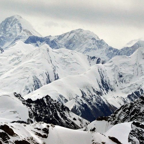 Rescue called off for Russian climber stuck on mountain peak for nearly 2 weeks