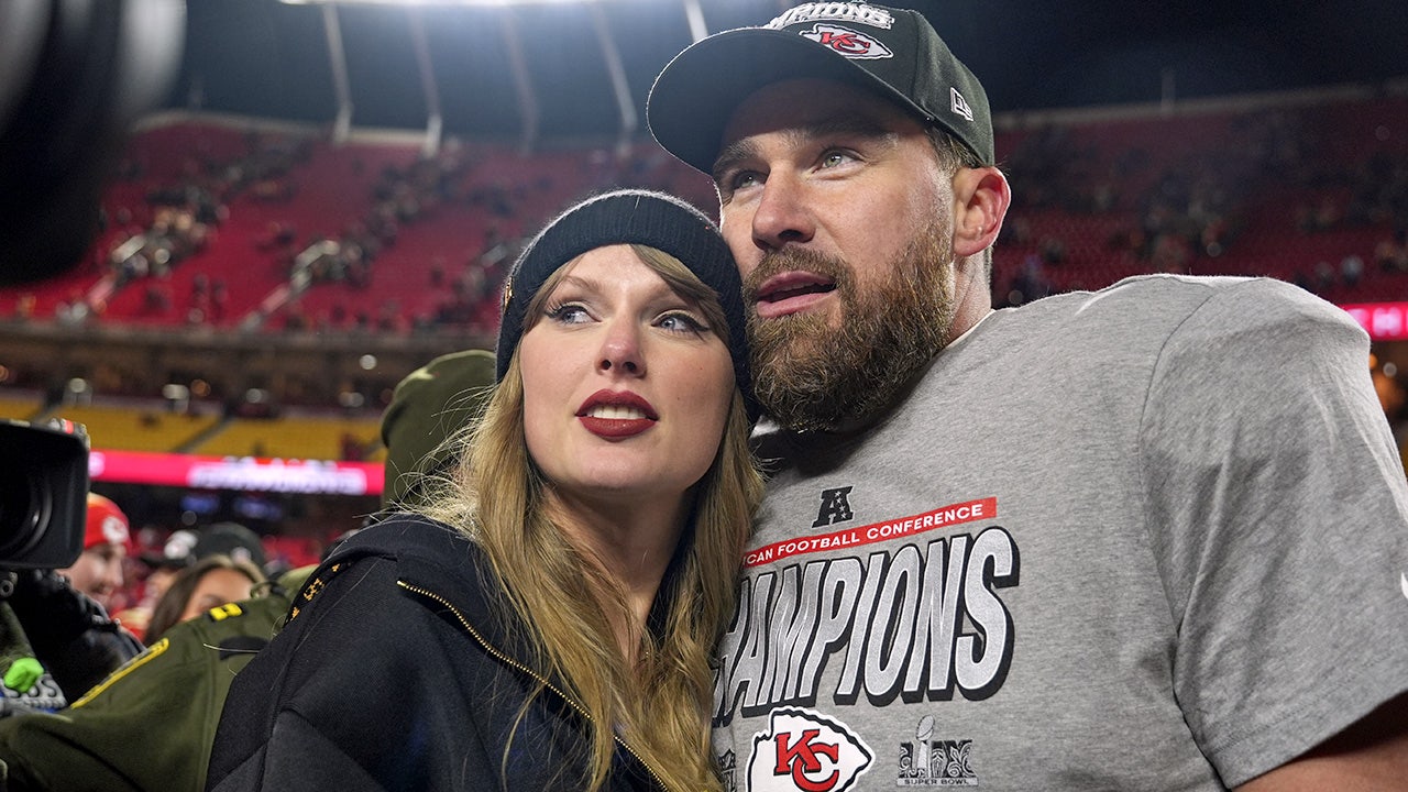 Taylor Swift trolls ‘male sports fans’ in Kelce podcast appearance
