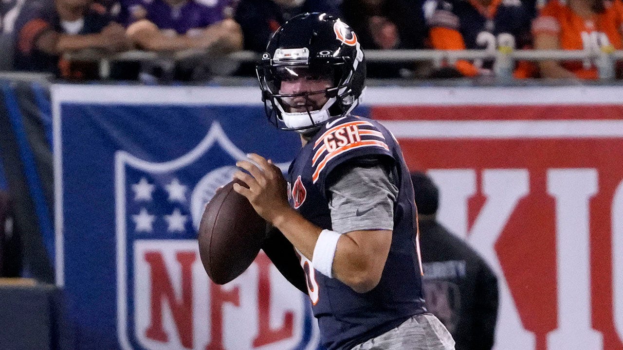 Caleb Williams’ gear sends internet into frenzy