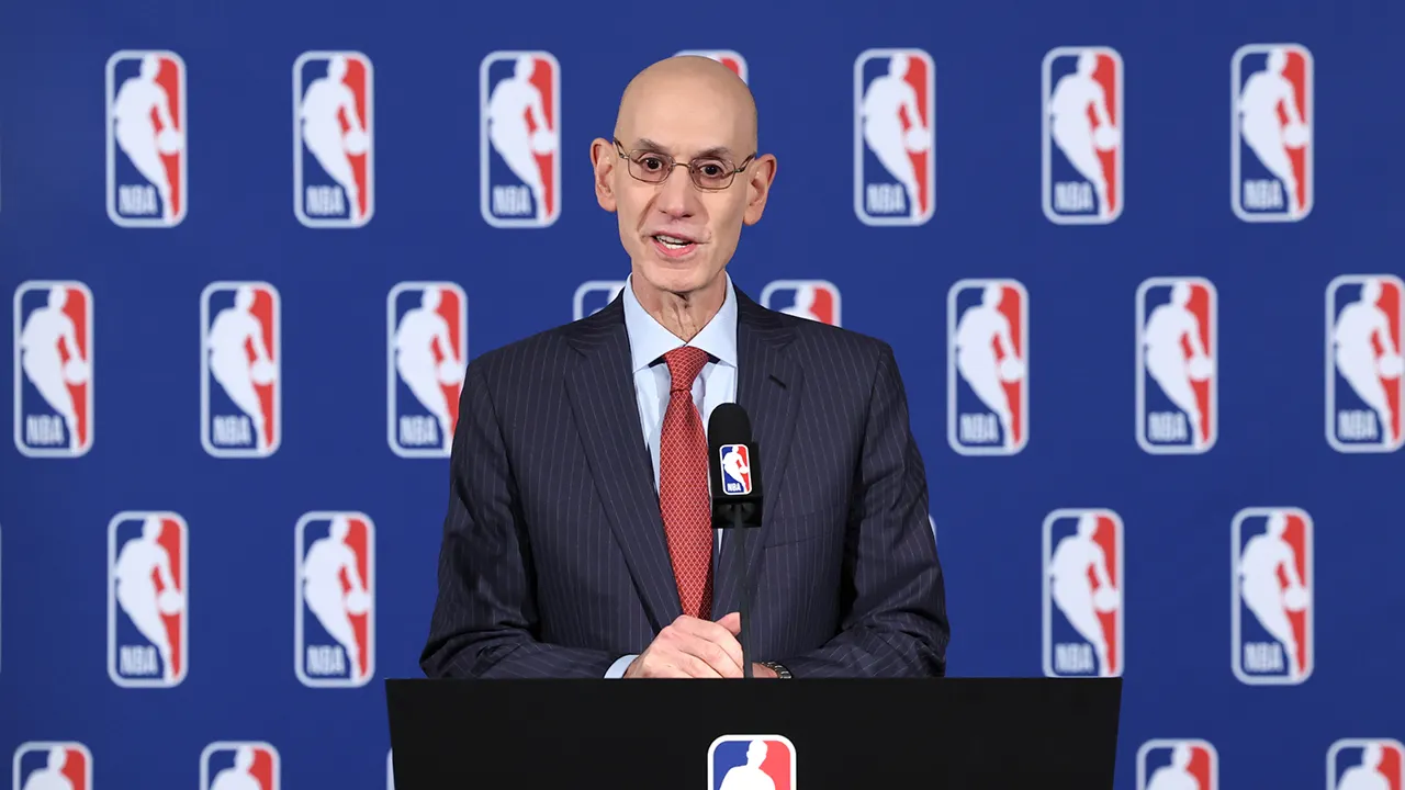 NBA’s Adam Silver ‘deeply disturbed’ by Billups, Rozier gambling indictments